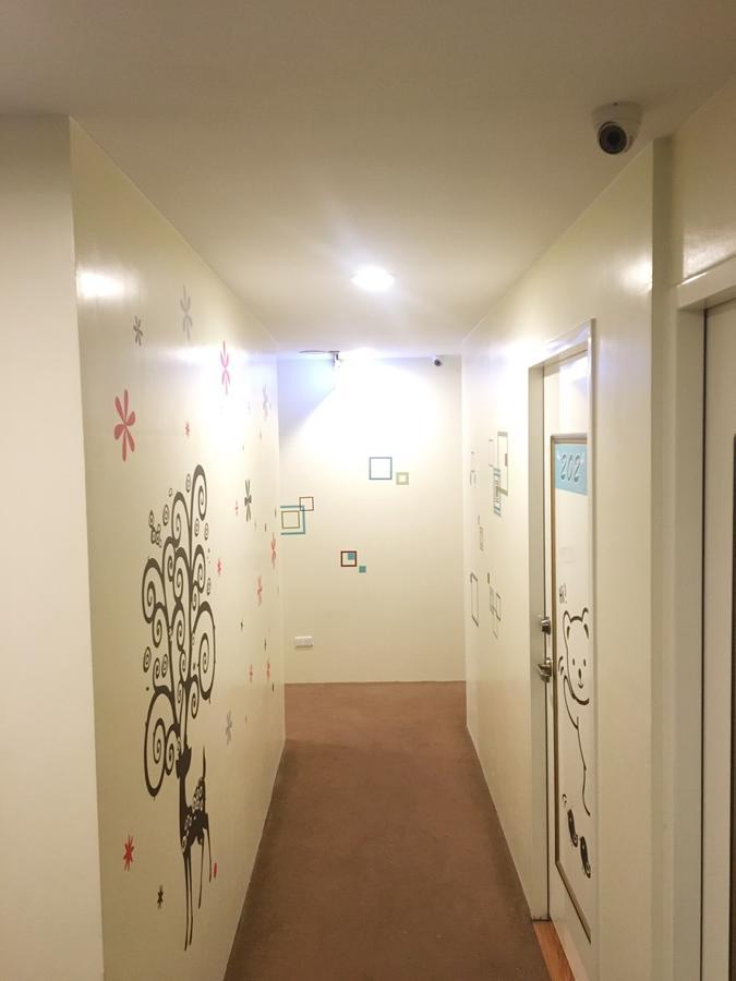 Mini Box Hotel Taipei Exterior photo